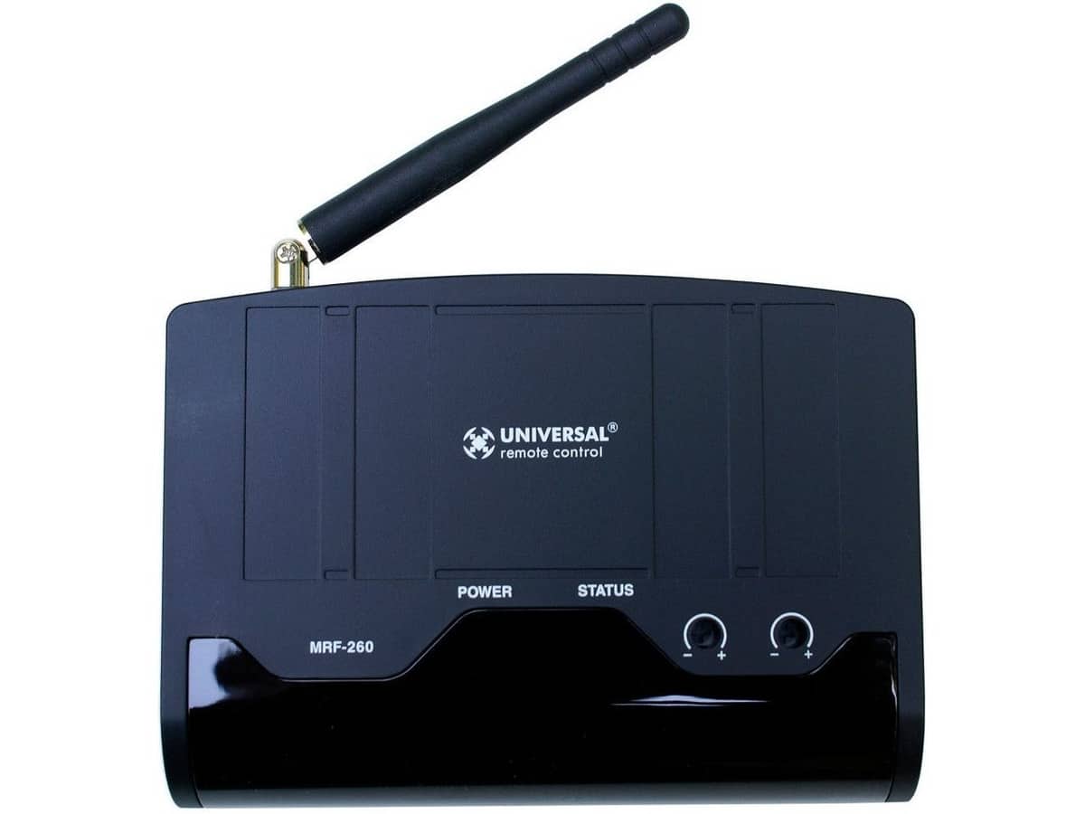 URC Complete Control RF to IR Base Station (418 MHz)
